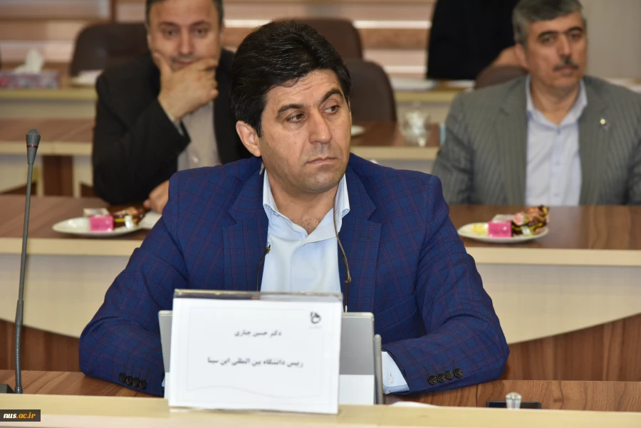 نشست تخصصی نهادینه‌سازی نظام صلاحیت حرفه‌ای در آموزش های مهارتی رسمی برگزار شد 11