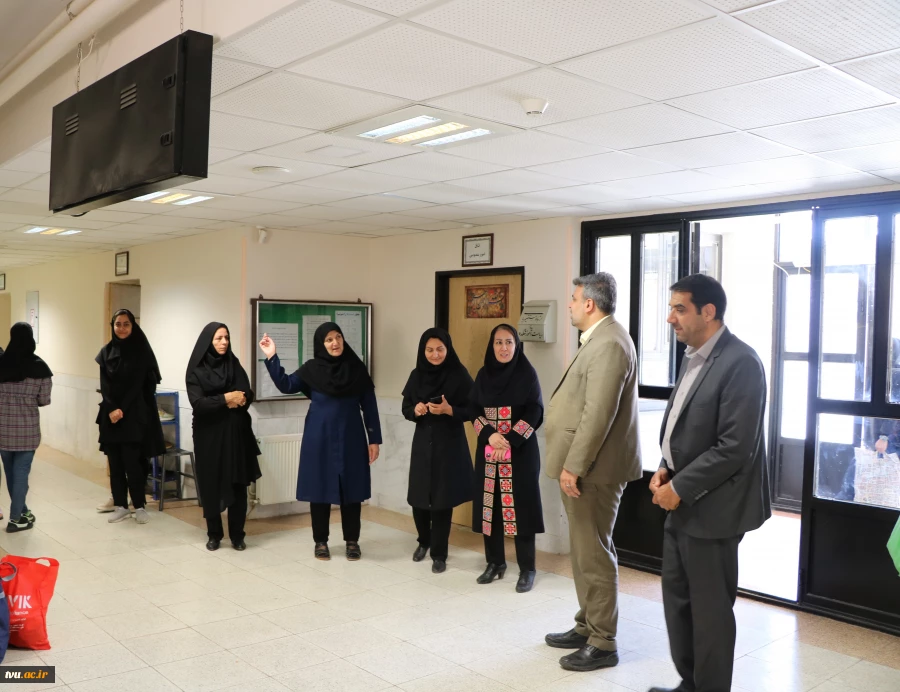 بازدید رئیس دانشگاه فنی و حرفه‌ای از آموزشکده‌ فنی و حرفه‌ای دختران جونقان 5