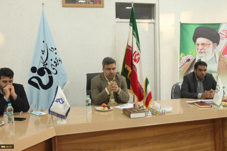 جلسه هیئت رئیسه دانشگاه فنی و حرفه‌ای استان چهارمحال و بختیاری با حضور رئیس دانشگاه فنی و حرفه‌ای کشور 6