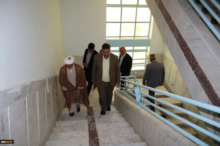 بازدید و نشست پایانی سفر رئیس دانشکاه فنی و حرفه‌ای به استان چهارمحال و بختیاری 5