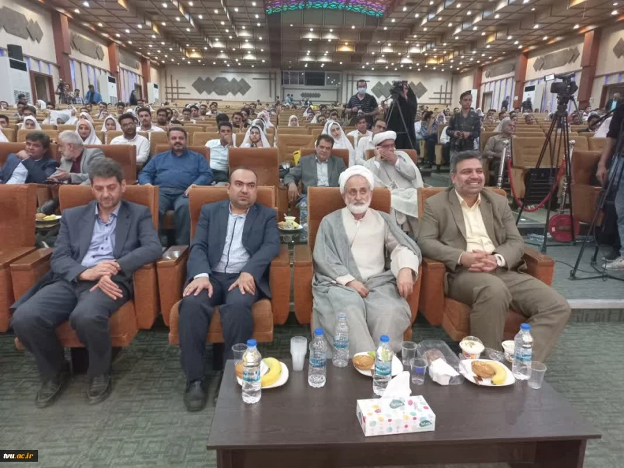 دانشکده فنی و حرفه‌ای شهید مهاجر اصفهان میزبان برگزاری جشن بزرگ ازدواج دانشجویی  3