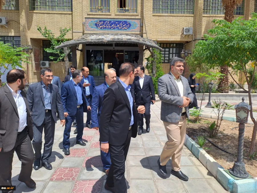 آموزشکده فنی و حرفه‌ای دختران سمنان مورد بازدید هیئت رئیسه دانشگاه قرار گرفت 6