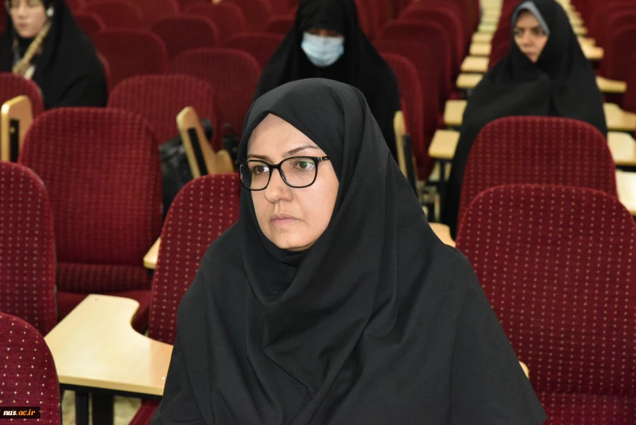 رئیس دانشگاه فنی و حرفه‌ای کشور در جلسه هم‌اندیشی با بسیج اساتید دانشگاه:

اساتید انقلابی دروازه‌های رشد و پیشرفت انقلاب هستند 6