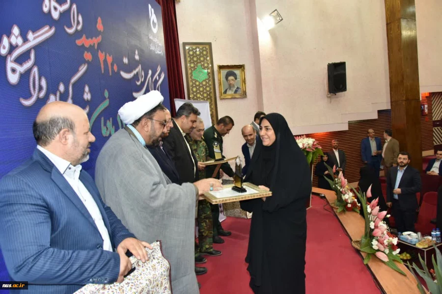 کنگره گرامی‌داشت 220 شهید دانشگاه فنی و حرفه‌ای و آیین رونمایی از 12 یادمان شهید گمنام دانشگاه برگزار شد 4