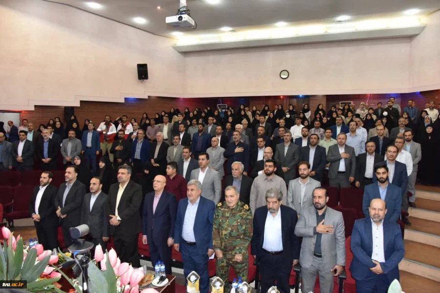 رئیس دانشگاه فنی و حرفه‌ای در مراسم بزرگداشت شهدای دانشگاه فنی و حرفه‌ای:

تکریم مقام شهدا و بزرگداشت شهدای گمنام نگاه فرهنگی ویژه دولت سیزدهم است 3