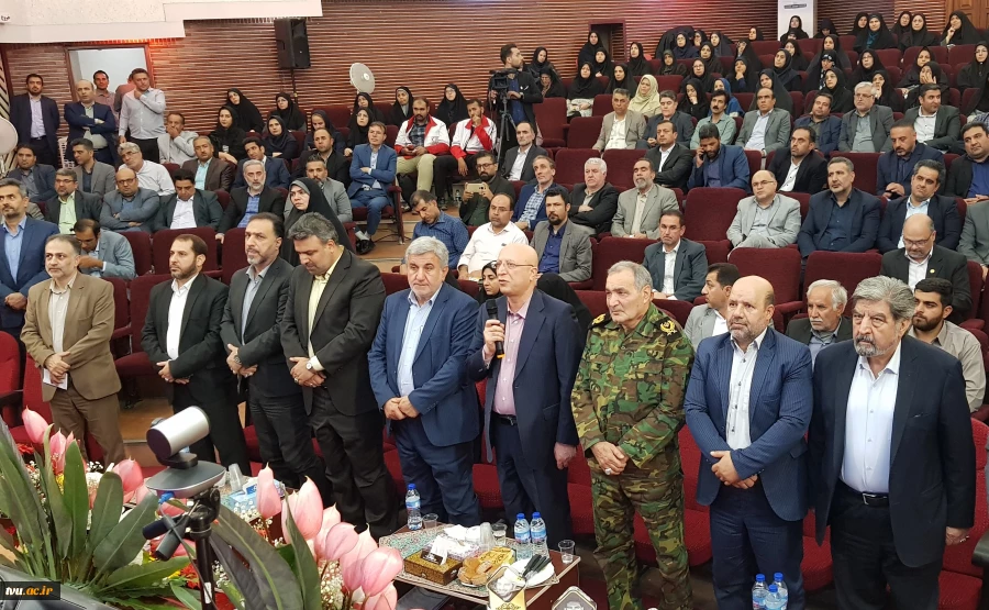 کنگره گرامی‌داشت 220 شهید دانشگاه فنی و حرفه‌ای و آیین رونمایی از 12 یادمان شهید گمنام دانشگاه برگزار شد 19