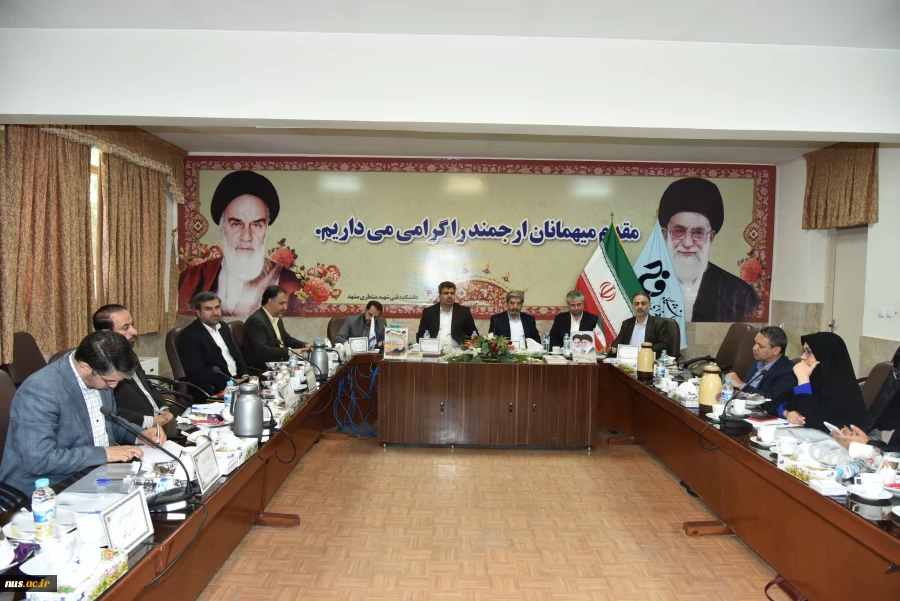 برگزاری جلسه هیئت رئیسه دانشگاه فنی و حرفه‌ای استان خراسان رضوی با حضور دکتر خسرویان و هیئت همراه 5