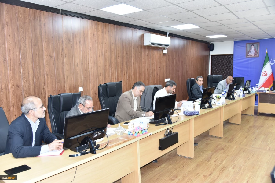 نشست کمیسیون دائمی دانشگاه فنی و حرفه‌ای با حضور اعضای کمیسیون برگزار شد 4