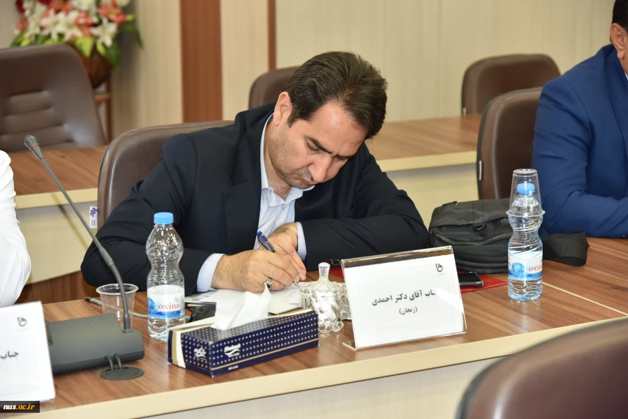 نشست شورای دانشگاه فنی و حرفه‌ای با حضور اعضای هیئت رئیسه دانشگاه و رؤسای استانی 5