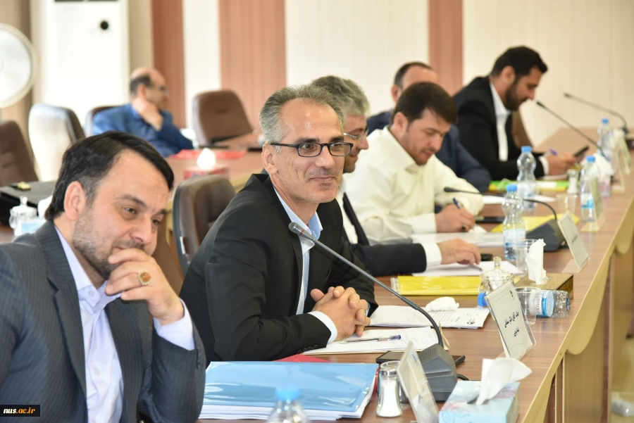 نشست شورای دانشگاه فنی و حرفه‌ای با حضور اعضای هیئت رئیسه دانشگاه و رؤسای استانی 24