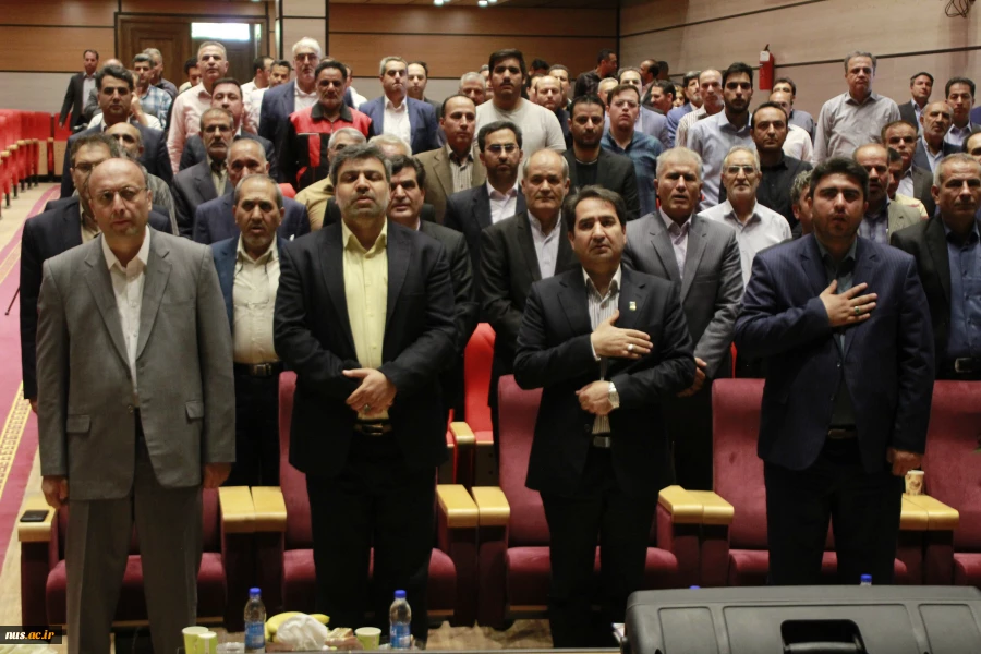 رئیس دانشگاه فنی و حرفه‌ای در آیین تکریم و معارفه سرپرست دانشگاه فنی و حرفه‌ای استان آذربایجان شرقی:

آذربایجان در صنعت به بلوغ رسیده است و اکنون باید از این ویژگی به خوبی استفاده شود. 5