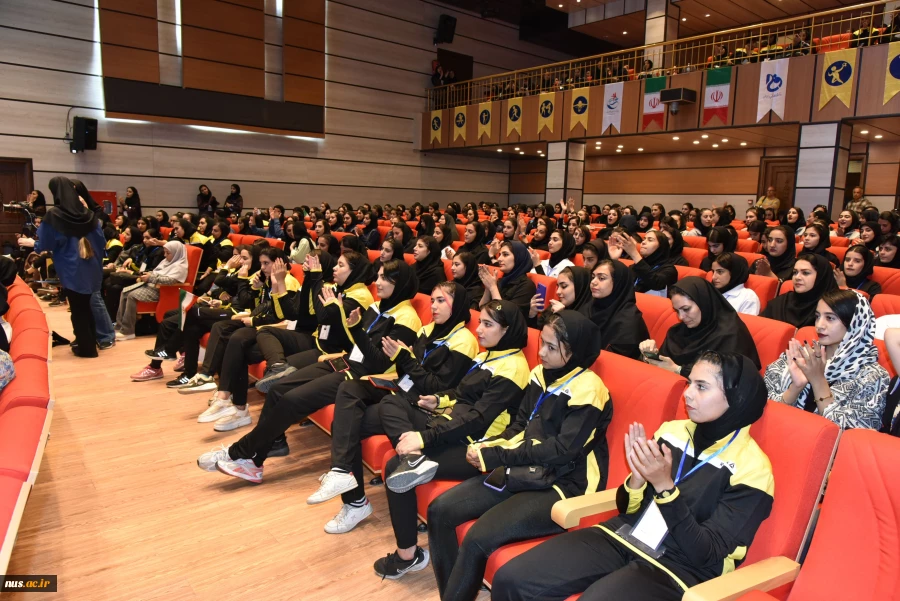 آیین افتتاحیه هجدهمین المپیاد فرهنگی _ ورزشی دانشجویان دختر دانشگاه فنی و حرفه‌ای سراسر کشور در استان آذربایجان شرقی 31