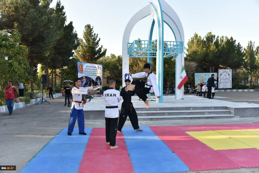 برگزاری آیین افتتاحیه بیست و هفتمین المپیاد فرهنگی _ ورزشی دانشجویان پسر دانشگاه فنی و حرفه‌ای 27