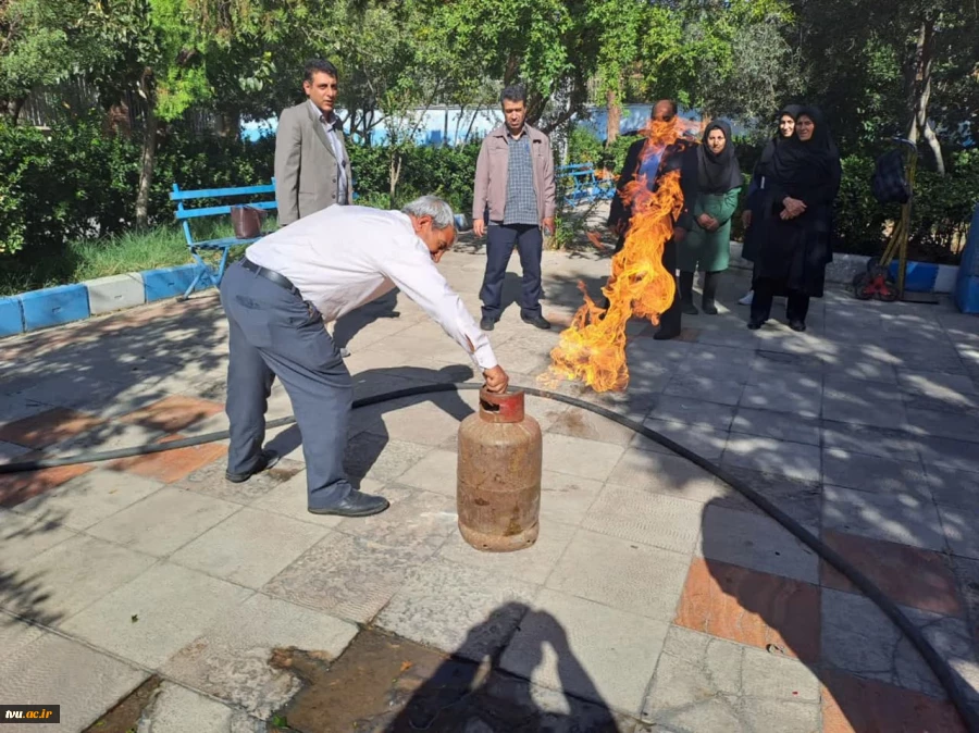 برگزاری دوره سنجش صلاحیت حرفه‌ای 29 نفر از کارکنان دانشگاه بناب در دانشگاه فنی و حرفه‌ای 22