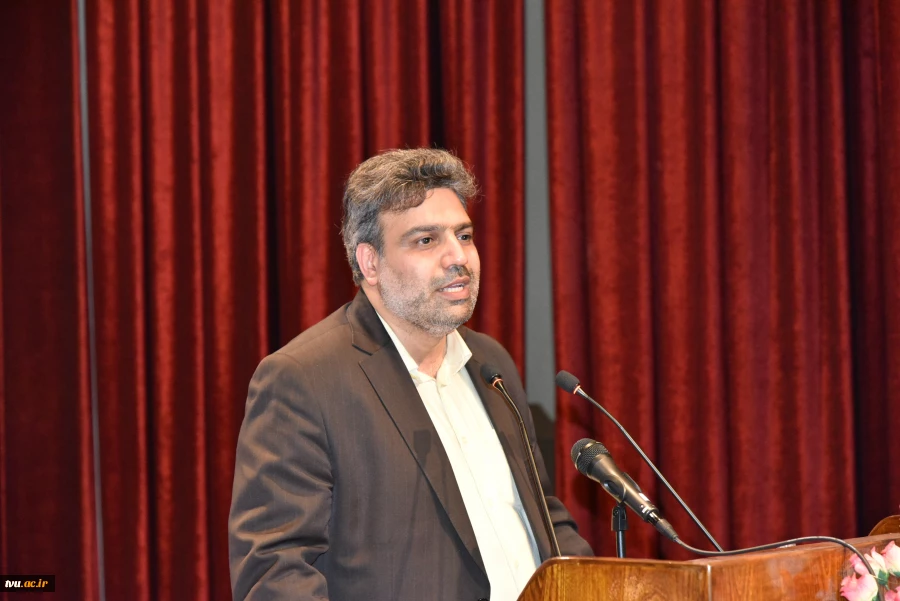 برگزاری جشن آغاز سال تحصیلی جدید با حضور هیئت رئیسه دانشگاه، مسئولین و دانشجویان دانشگاه فنی و حرفه‌ای استان تهران 11