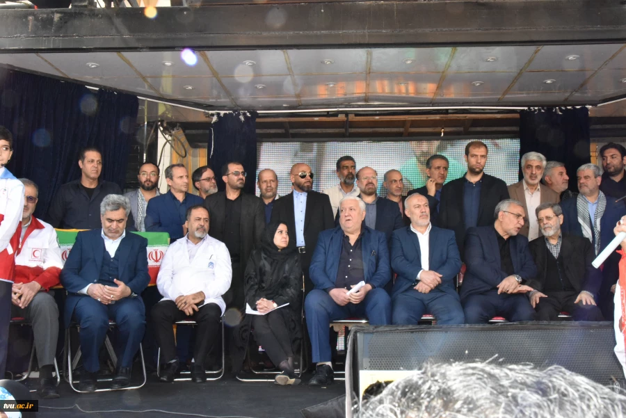 تجمع دانشگاهیان دانشگاه فنی و حرفه‌ای در حمایت از مردم غزه 7