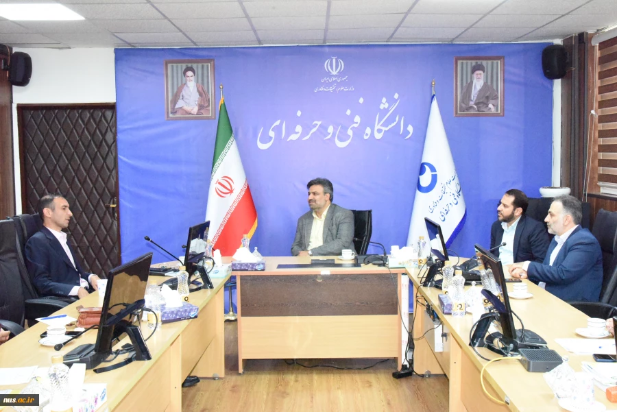 امضای تفاهم‌نامه احداث  و تکمیل خوابگاه خیرساز دختران آموزشکده فنی و حرفه‌ای خرم‌آباد 4