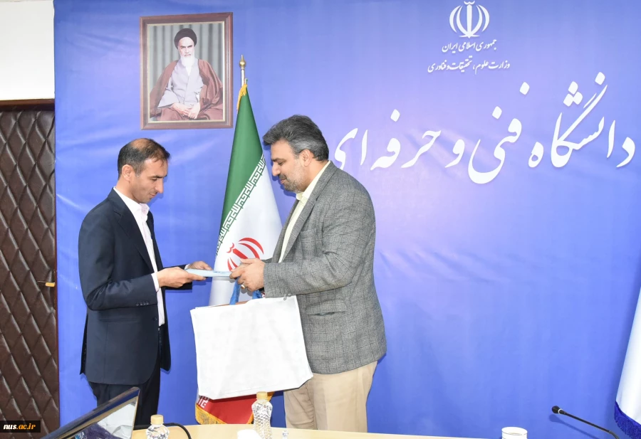 امضای تفاهم‌نامه احداث  و تکمیل خوابگاه خیرساز دختران آموزشکده فنی و حرفه‌ای خرم‌آباد 8