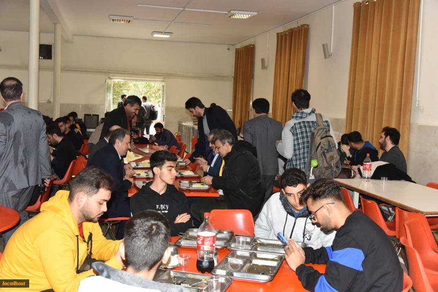 با حضور رئیس دانشگاه فنی و حرفه‌ای صورت گرفت:

افتتاح نیروگاه هوشمند خورشیدی ده کیلووات دانشکده فنی و حرفه‌ای شهید شمسی‌پور 4