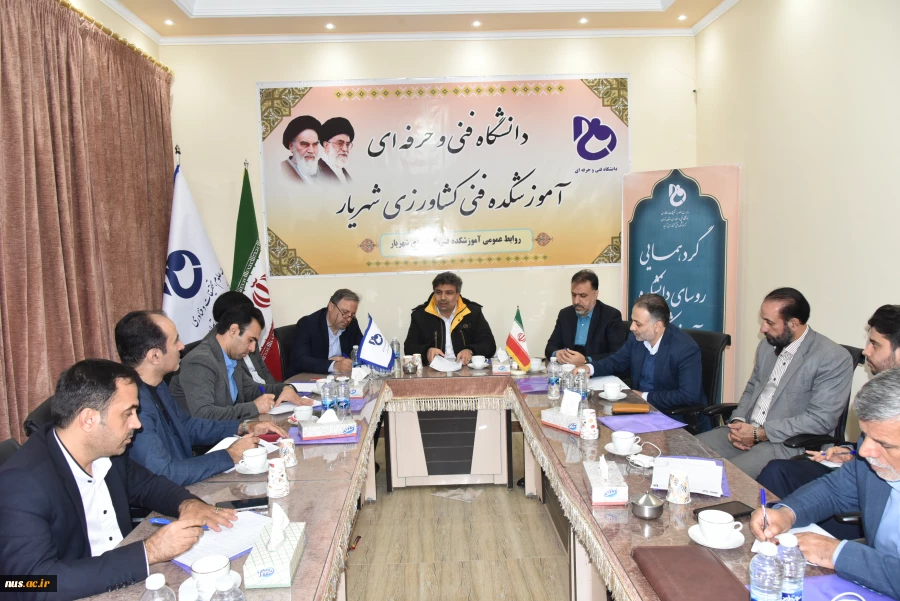 رئیس دانشگاه فنی و حرفه‌ای کشور در گردهمایی رؤسای دانشکده‌ها و آموزشکده‌های کشاورزی کشور:

دانشکده‌ها و آموزشکده‌های کشاورزی بهترین ظرفیت برای جذب درآمدهای زودبازده و خلق ثروت هستند 2