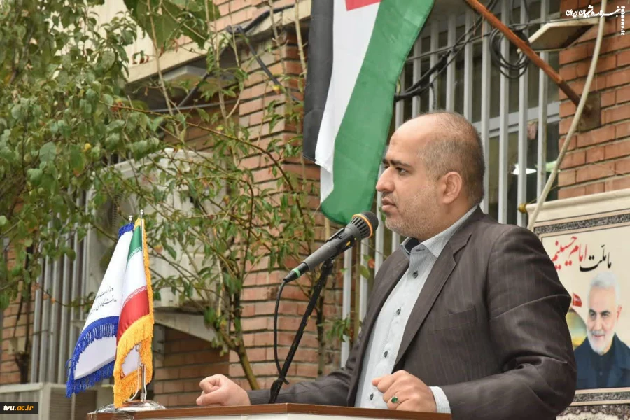 خضریان در اجماع دانشگاهیان فنی و حرفه‌ای مطرح کرد؛

بزرگترین درس ۱۳ آبان‌ عقب نشاندن قدرت‌های غربی است 2