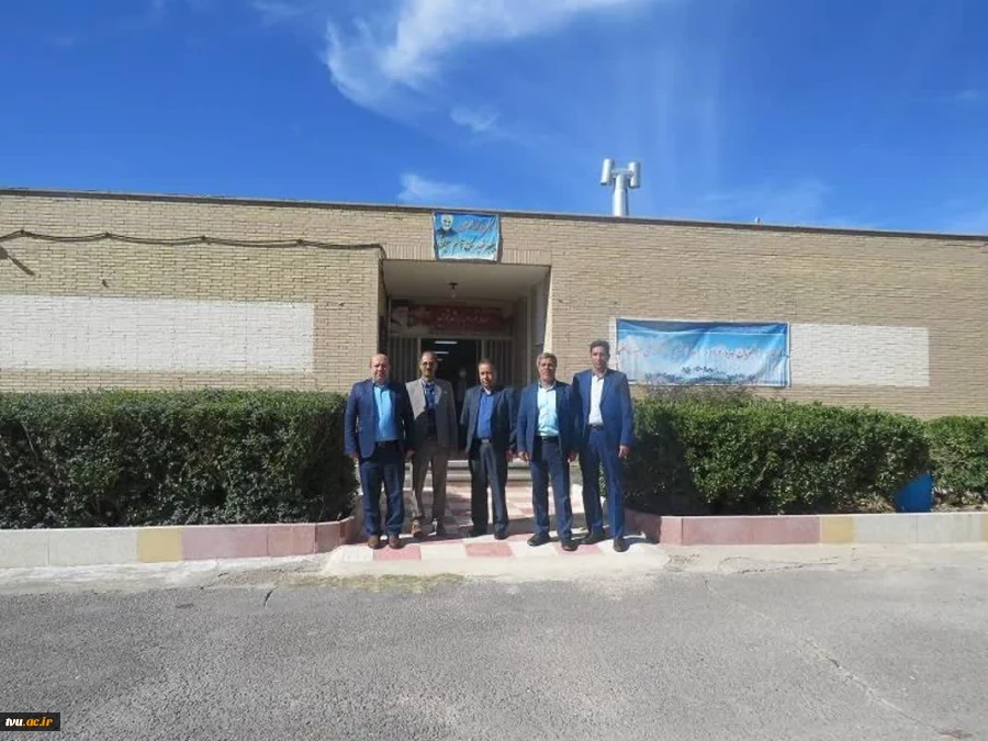 بازدید معاون فرهنگی و دانشجویی دانشگاه از آموزشکده‌های فنی و حرفه‌ای بافت و ارزوییه 3