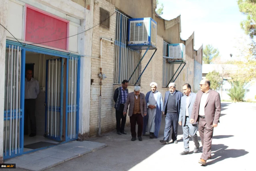 بازدید معاون آموزشی دانشگاه از دانشکده فنی و حرفه‌ای پسران شماره 1 کرمان(شهید چمران) و آموزشکده پسران شماره 2 کرمان (شهید دادبین) 2