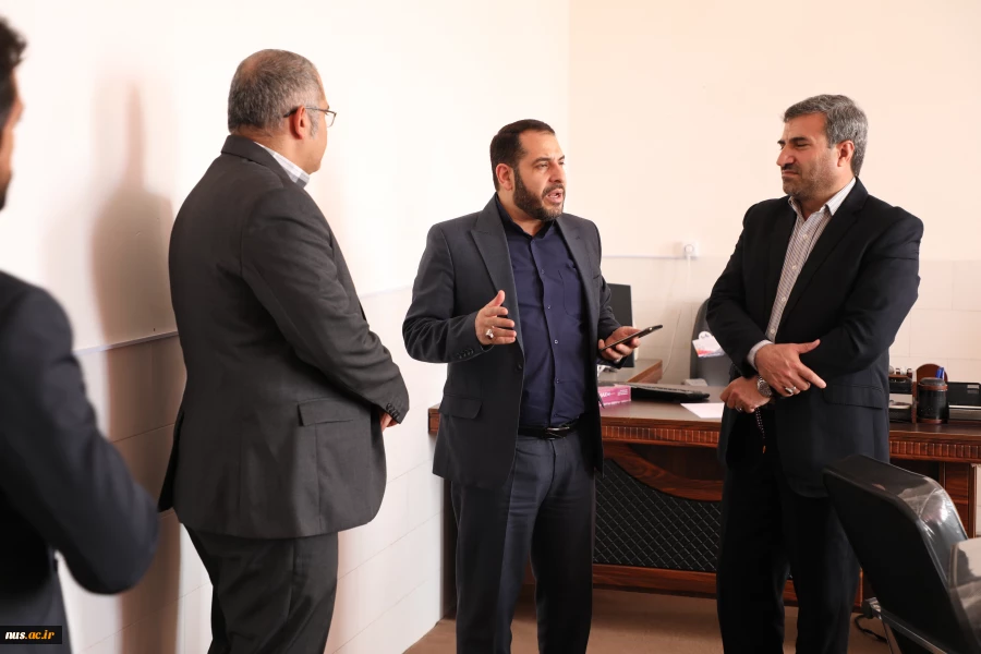 بازدید معاون اداری، مالی و مدیریت منابع به‌همراه رئیس مرکز نظارت، ارزیابی و تضمین کیفیت دانشگاه از آموزشکده‌ فنی و حرفه‌ای رفسنجان  2