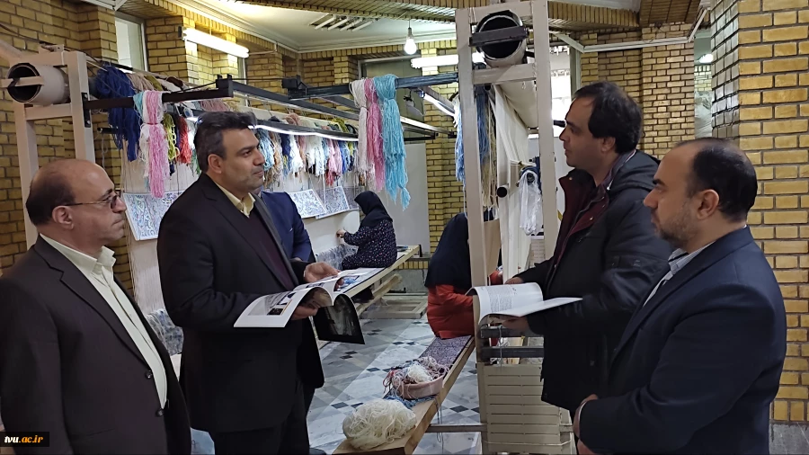 بازدید رئیس دانشگاه فنی و حرفه‌ای از پارک علم و فناوری دانشگاه کاشان 9