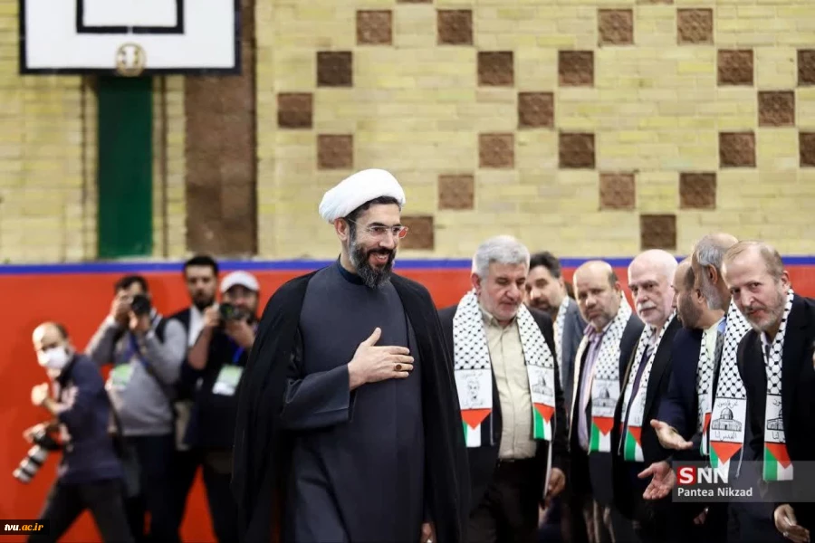 حضور رئیس دانشگاه فنی و حرفه‌ای در نشست مرکزی جبهه علمی و فرهنگی اساتید بسیجی کشور 12