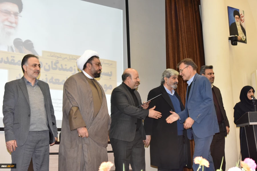 مراسم تجلیل از ایثارگران دانشگاه فنی و حرفه‌ای (سازمان مرکزی، دانشگاه، استان تهران و البرز) برگزار شد 9