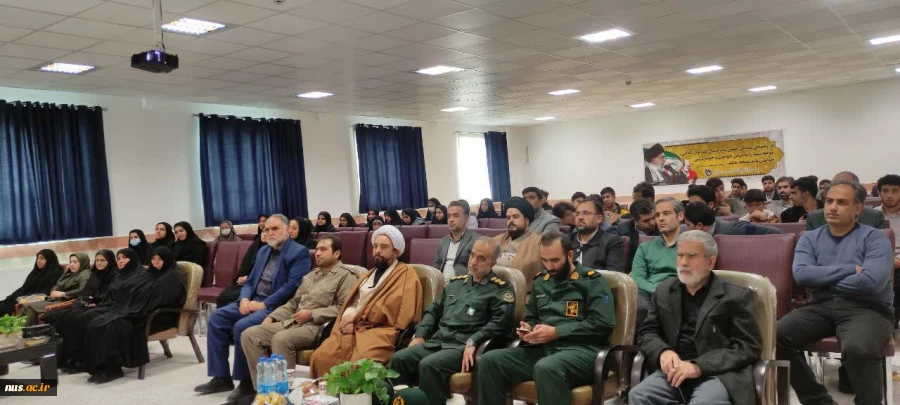 برای نخستین‌بار همزمان در 31 واحد استانی دانشگاه فنی و حرفه‌ای صورت گرفت؛ 

آیین تجلیل از ایثارگران معزز دانشگاه فنی و حرفه‌ای سراسر کشور 3