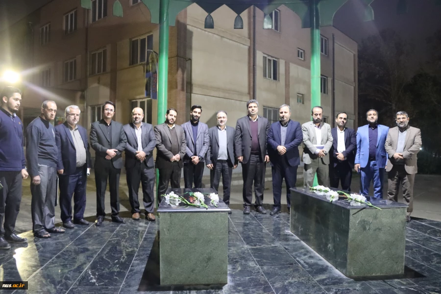 رئیس دانشگاه فنی و حرفه‌ای در جمع دانشجویان به مناسبت روز دانشجو:

دوران دانشجویی باید با سه عامل علم و عمل، عدالت‌خواهی، عدالت‌طلبی و آزاداندیشی گره بخورد 6