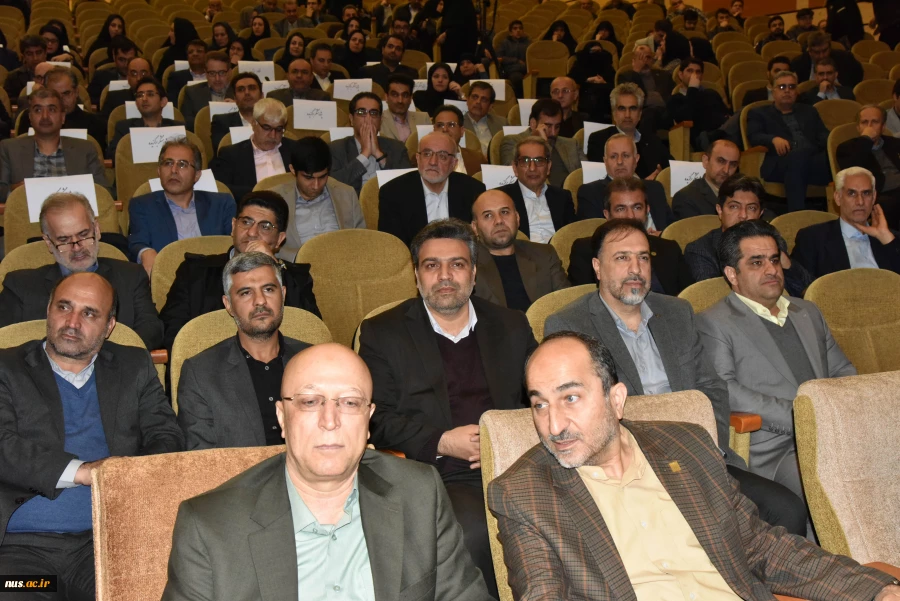 حضور رئیس دانشگاه فنی و حرفه‌ای در بیست و چهارمین جشنواره تجلیل از پژوهشگران، فناوران و نوآوران برگزیده کشور (1402) 2