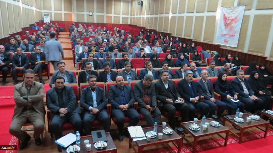 رئیس دانشگاه فنی و حرفه‌ای کشور در جمع مسئولین حوزه معاونت آموزشی:

دانشگاه فنی و حرفه‌ای دانشگاهی جوان در کشور است و به کاهش فاصله‌ها در روندها نیاز دارد 2