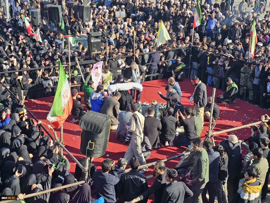 خلق حماسه‌ای ماندگار در دانشگاه فنی و حرفه‌ای استان قم:

شهید گمنام در دانشگاه فنی و حرفه‌ای استان آرمید 3