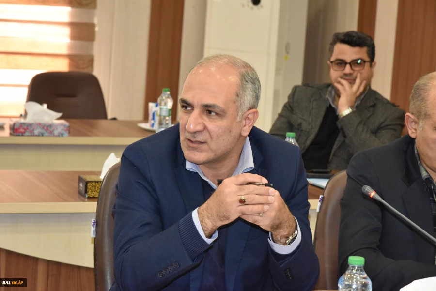 معاون امور روابط عمومی و حوزه وزارتی وزارت عتف در نشست شورای روابط عمومی دانشگاه‌ها و مراکز پژوهشی و فناوری منطقه یک: 17