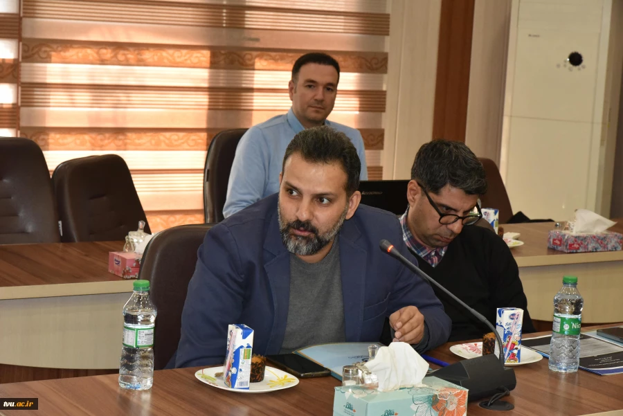 معاون امور روابط عمومی و حوزه وزارتی وزارت عتف در نشست شورای روابط عمومی دانشگاه‌ها و مراکز پژوهشی و فناوری منطقه یک: 20