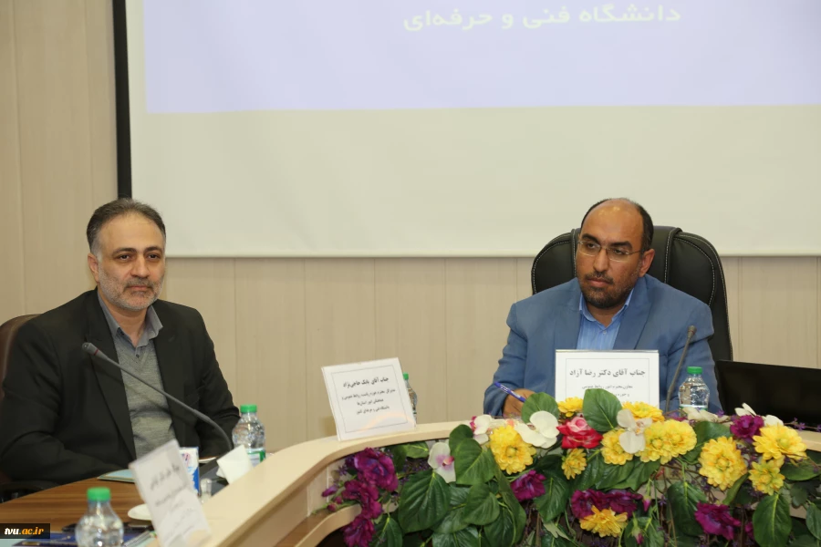 معاون امور روابط عمومی و حوزه وزارتی وزارت عتف در نشست شورای روابط عمومی دانشگاه‌ها و مراکز پژوهشی و فناوری منطقه یک:

تجربه‌نگاری و مستندسازی اندوخته‌های مدیران خبره حوزه روابط عمومی می‌تواند موجب کاهش اشتباهات گذشته و بهره‌مندی از تجارب برای افزایش کی