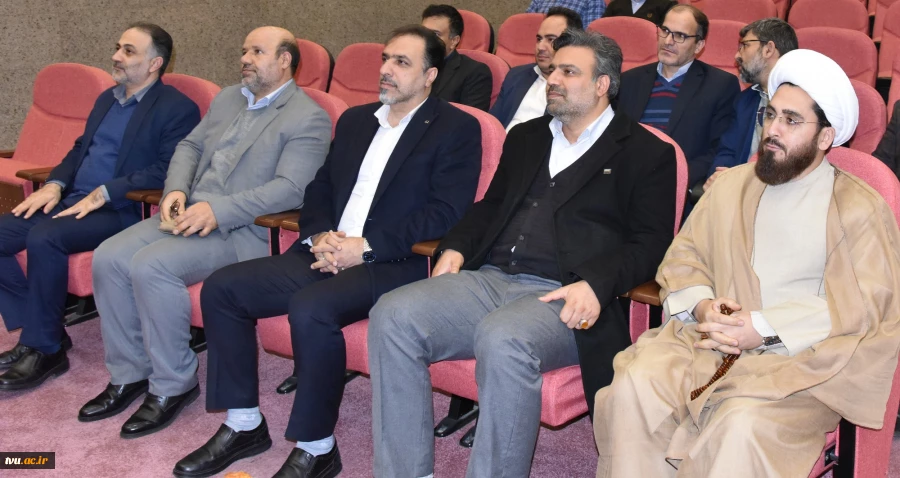 در آستانه خجسته ولادت حضرت فاطمه زهرا (س) و گرامی‌داشت روز مادر و روز زن جشن میلاد ام‌ابیها (س) در دانشگاه فنی و حرفه‌ای برگزار شد 2