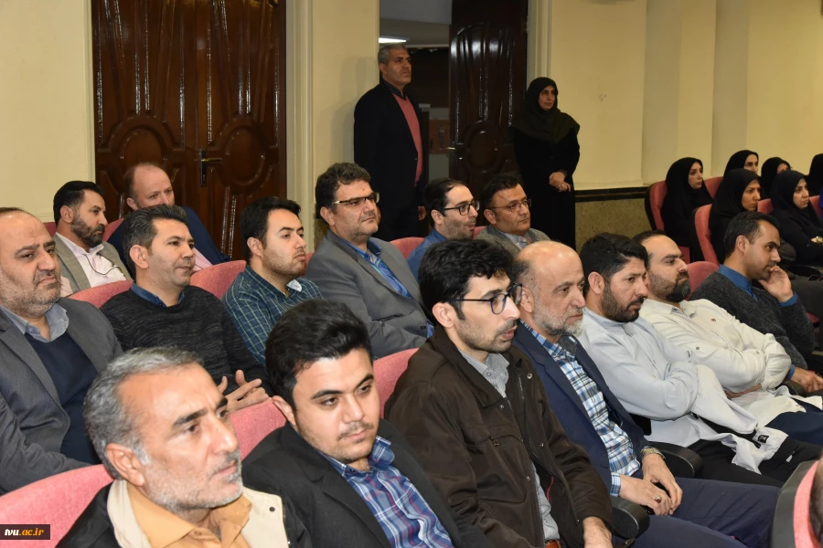 در آستانه خجسته ولادت حضرت فاطمه زهرا (س) و گرامی‌داشت روز مادر و روز زن جشن میلاد ام‌ابیها (س) در دانشگاه فنی و حرفه‌ای برگزار شد 8