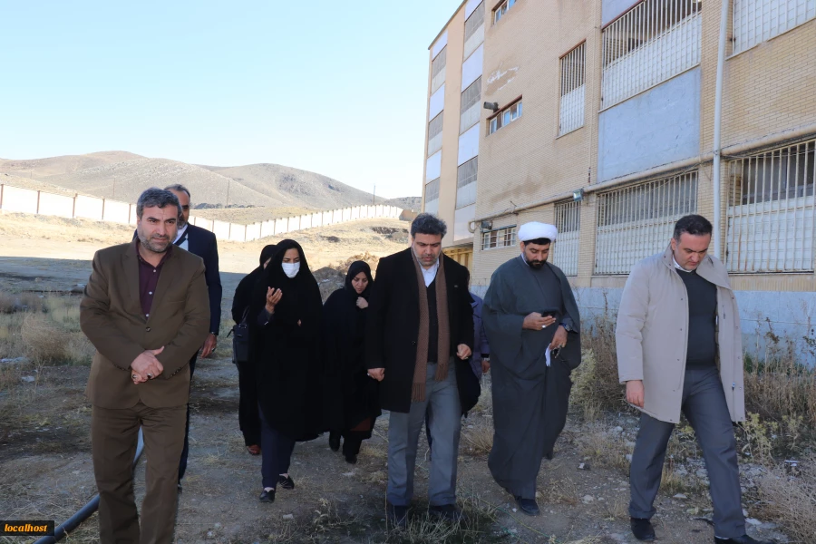 بازدید رئیس دانشگاه فنی و حرفه‌ای و هیئت همراه از آموزشکده فنی و حرفه‌ای کوثر ملایر 2