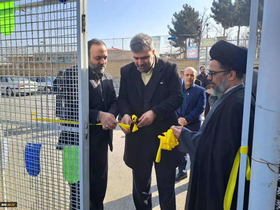 افتتاح زمین چمن مصنوعی شماره دو در دانشکده فنی و حرفه‌ای شهید منتظری مشهد 2