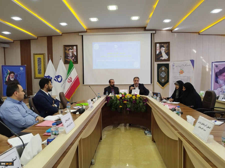 رئیس دانشگاه فنی و حرفه‌ای در نشست مدیران حراست استانی دانشگاه:

امروز آرامشی که در دانشگاه فنی و حرفه‌ای داریم به برکت حضور شما عزیزان حراست است 6