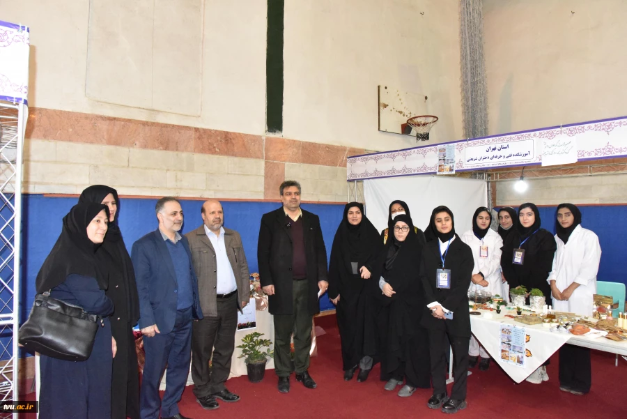 آیین رونمایی از هفتمین بازارچه دانشجویی با حضور رئیس دانشگاه فنی و حرفه‌ای 5