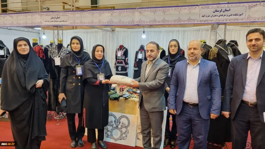 بازدید معاون فرهنگی و اجتماعی وزارت علوم و هیئت همراه از هفتمین بازارچه دانشجویی (نمایشگاه و فروشگاه دستاوردها و توانمندی‌های دانشگاه فنی و حرفه‌ای کشور) 2