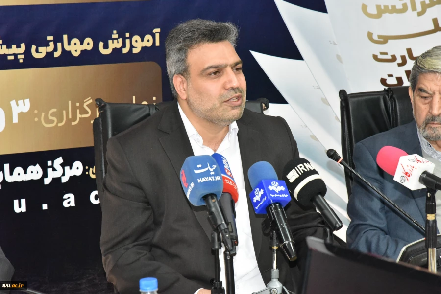 در آستانه برگزاری اولین کنفرانس ملی مهارت ایران:

دانشگاه فنی و حرفه‌ای کشور میزبان اصحاب رسانه 3