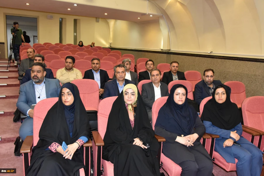 مدیرکل حوزه ریاست، روابط عمومی و هماهنگی امور استان‌ها در اولین نشست مسئولین روابط عمومی دانشگاه فنی و حرفه‌ای استان‌های کشور:

بهره‌مندی از ابزار هوشمند در حیطه فعالیت‌های روابط عمومی امری اجتناب‌ناپذیر است 2