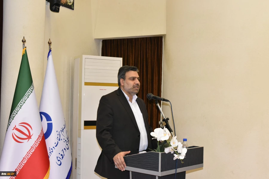 رئیس دانشگاه فنی و حرفه‌ای کشور در اولین نشست مسئولین روابط عمومی دانشگاه‌های کشور:

دانشگاه فنی و حرفه‌ای طی سال‌های اخیر در حوزه رسانه با نسبت خوبی در صدر خبرها است. 3