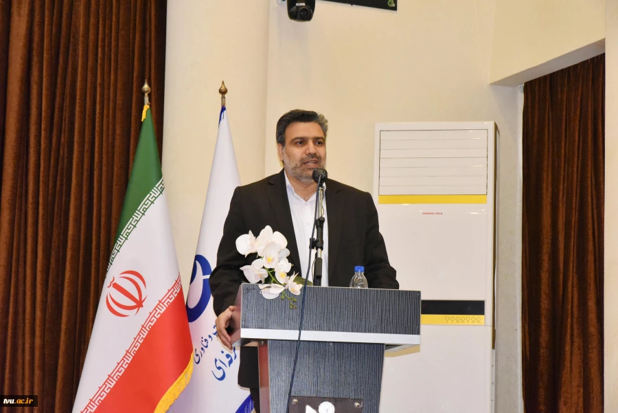 در آستانه روز جهانی ارتباطات و روابط‌عمومی؛

برگزاری اولین نشست مسئولین روابط‌عمومی دانشگاه فنی و حرفه‌ای استان‌های کشور 3